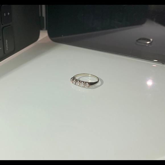 Diamond wedding band 🆑. Lowest Price - Picture 4 of 5